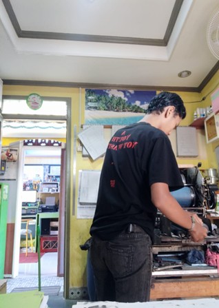 DOKUMENTASI PKL DI PERCETAKAN IWAN OFFSET TARAKAN